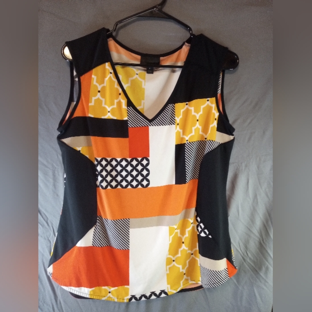 Worthington Colorful Geometric Women's Top